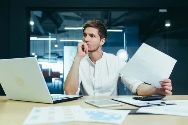 Comprendre les contrats et obligations en portage salarial en suisse